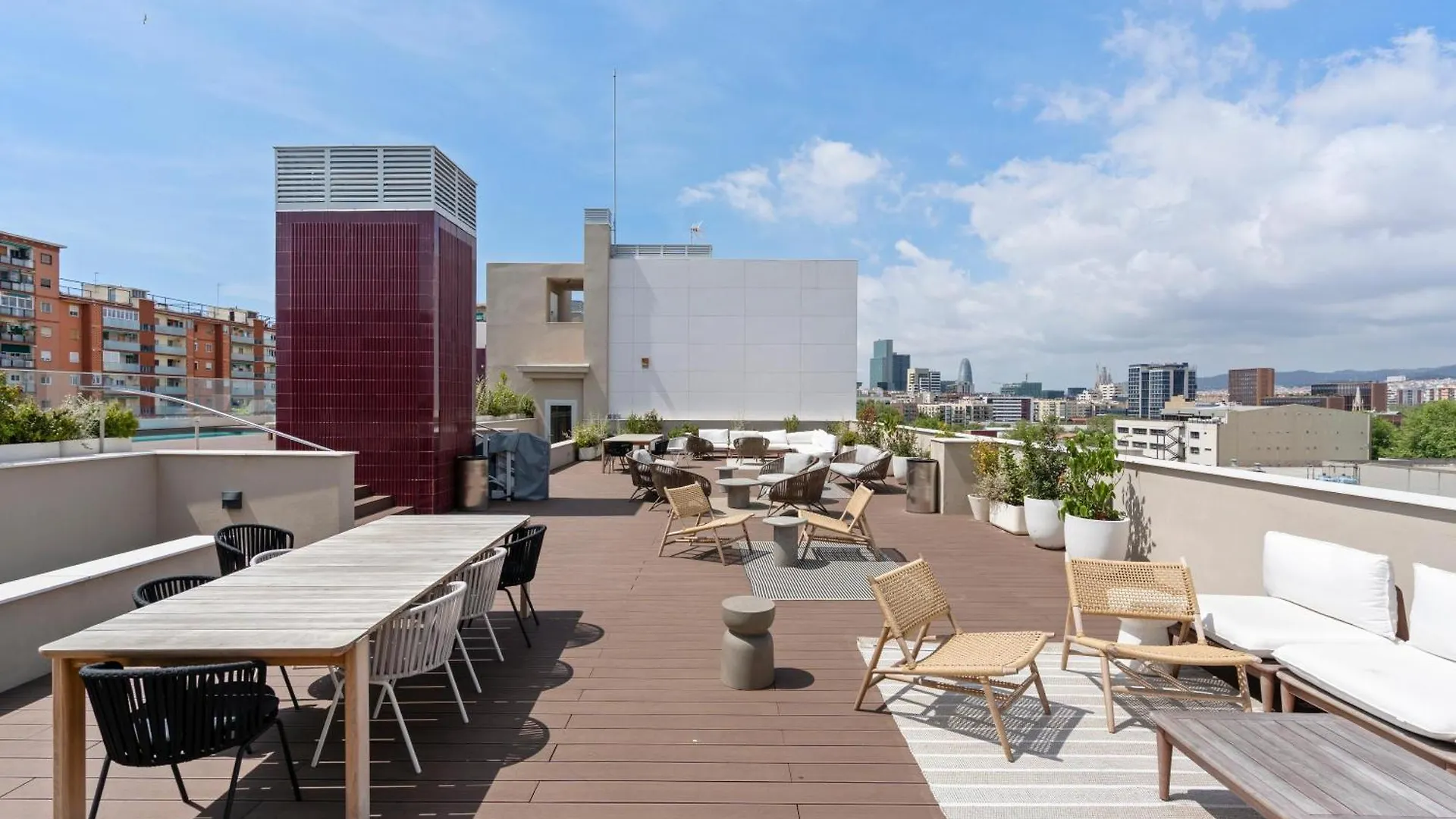 Modern Oasis 1Br With Rooftop Pools & Parking Barcelona